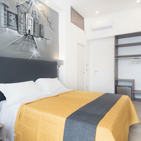 B&B Toledo One Наполи Екстериор снимка