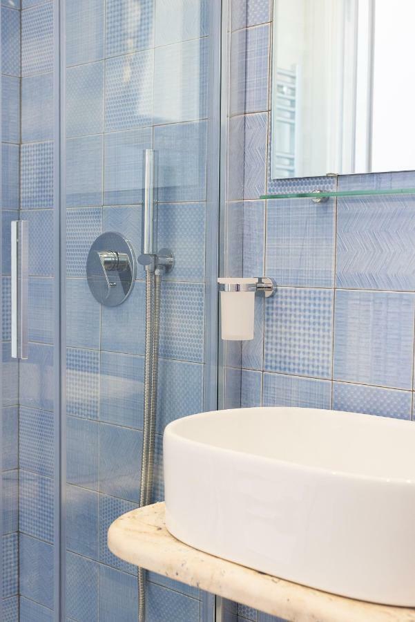 B&B Toledo One Наполи Екстериор снимка