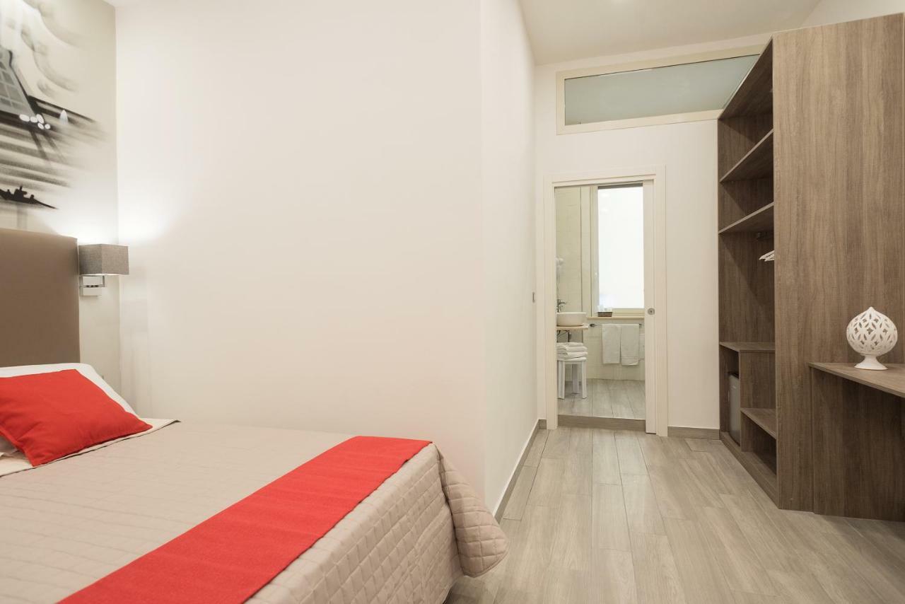 B&B Toledo One Наполи Екстериор снимка